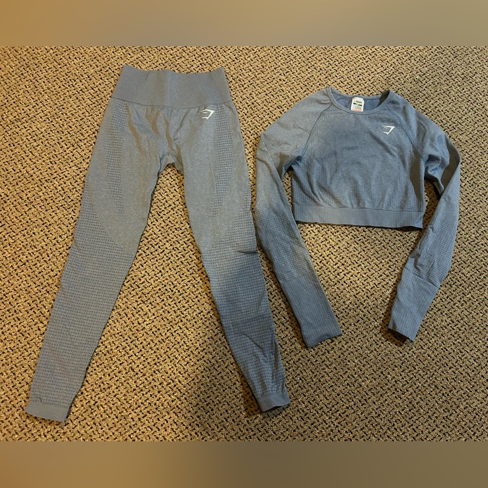 Gym Shark set. Women’s small. Fresh blue in color. Like New. .